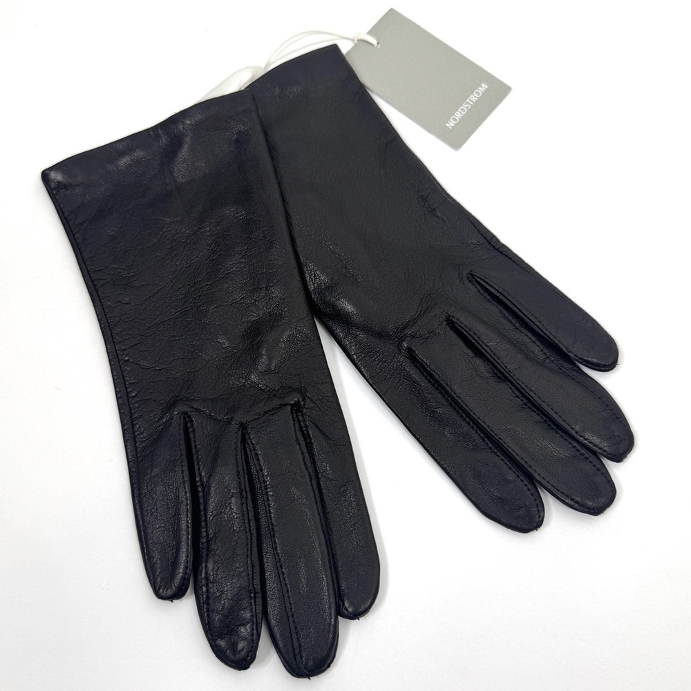 NORDSTROM Leather Gloves Silk Lined NEW Size S Black